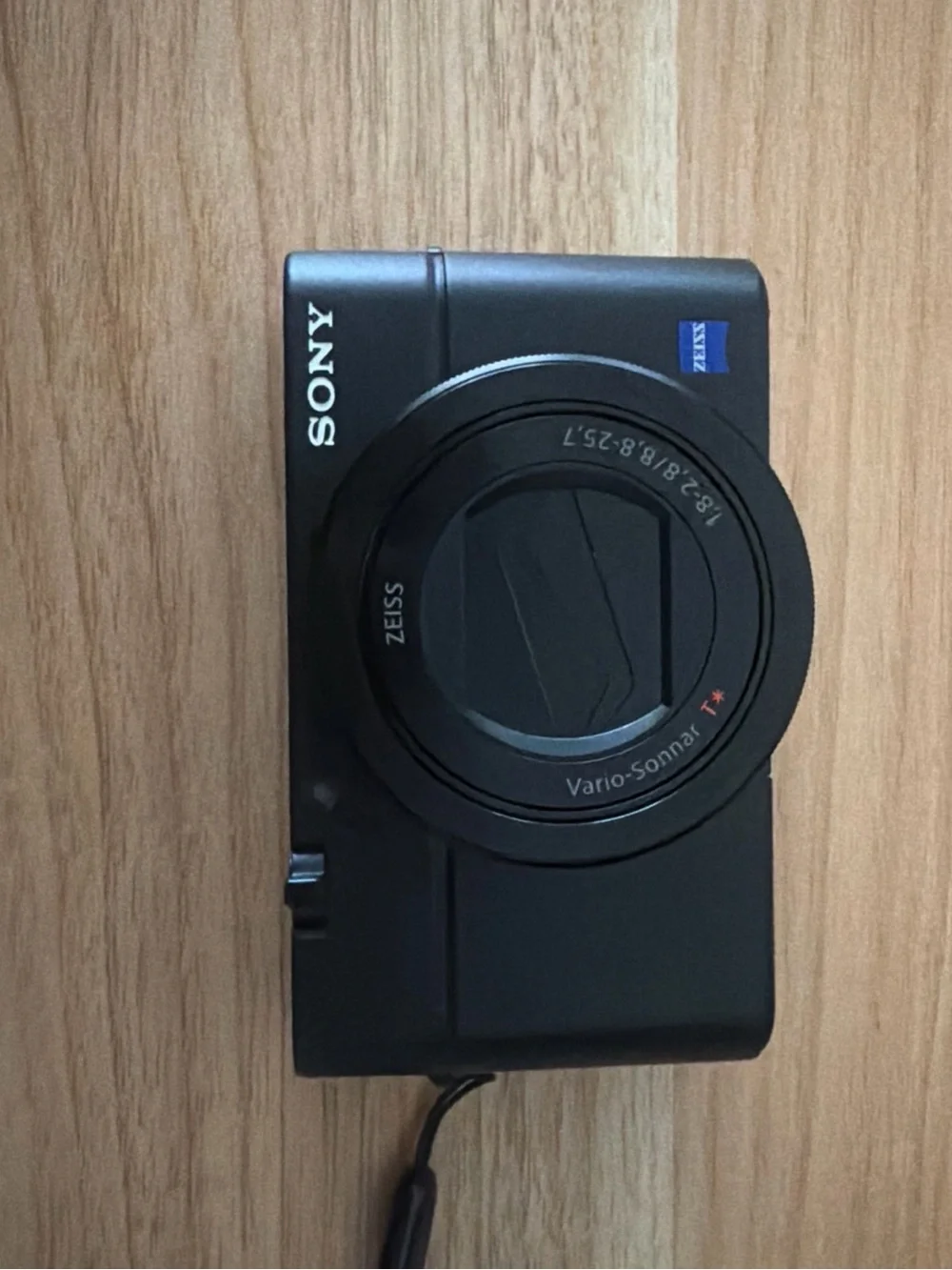Sony Black Compact Digital Camera with Flip Screen